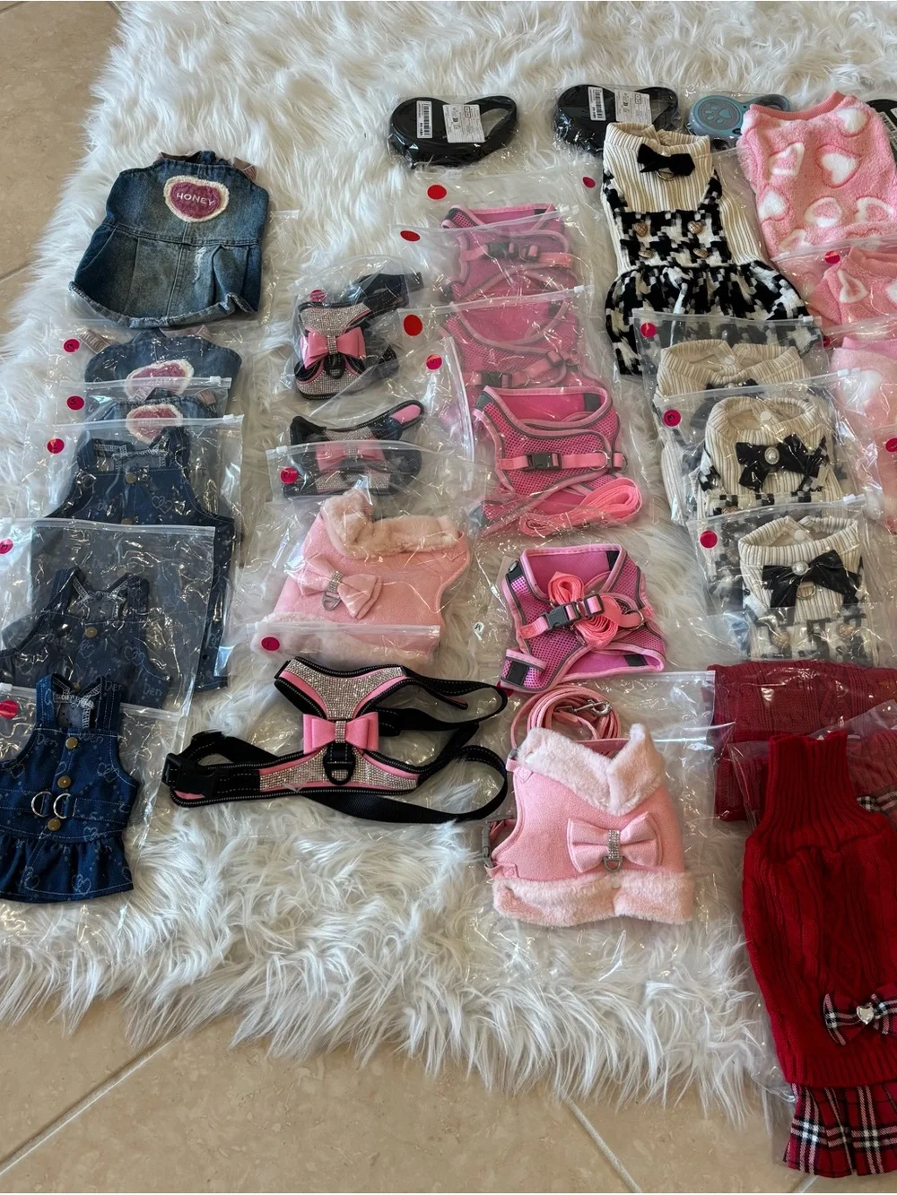 Assorted Small Pet Clothing Bundle - Make An Offer 89 Pieces. - Picture 5 of 7